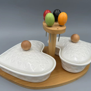 Seasoning Pot with Bamboo